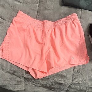 Xersion Women's Coral Athletic Shorts